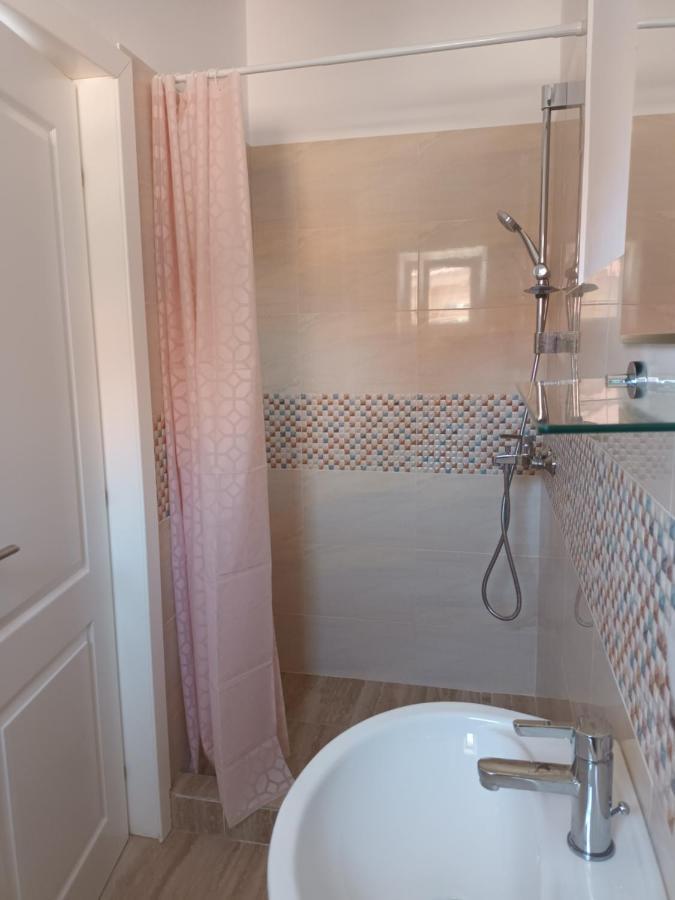 Hotel Vila Cosmin Eforie Nord Exterior foto
